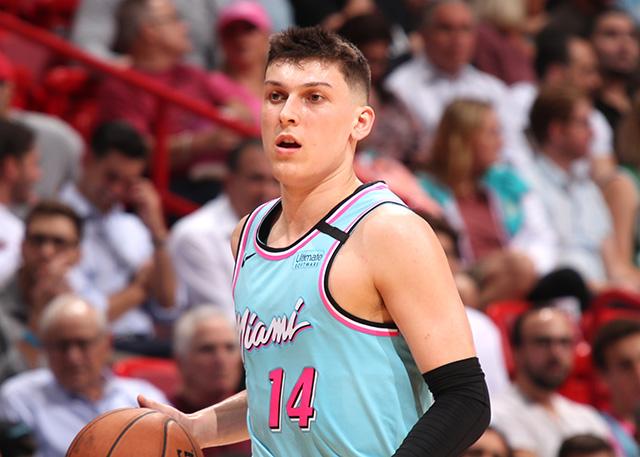 他们在前场 他们在前场